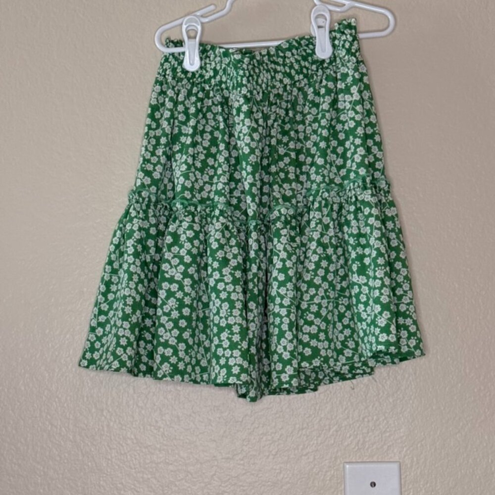 Princess Polly Green Floral Crop Top & Tiered Skirt Set (Size 6)
